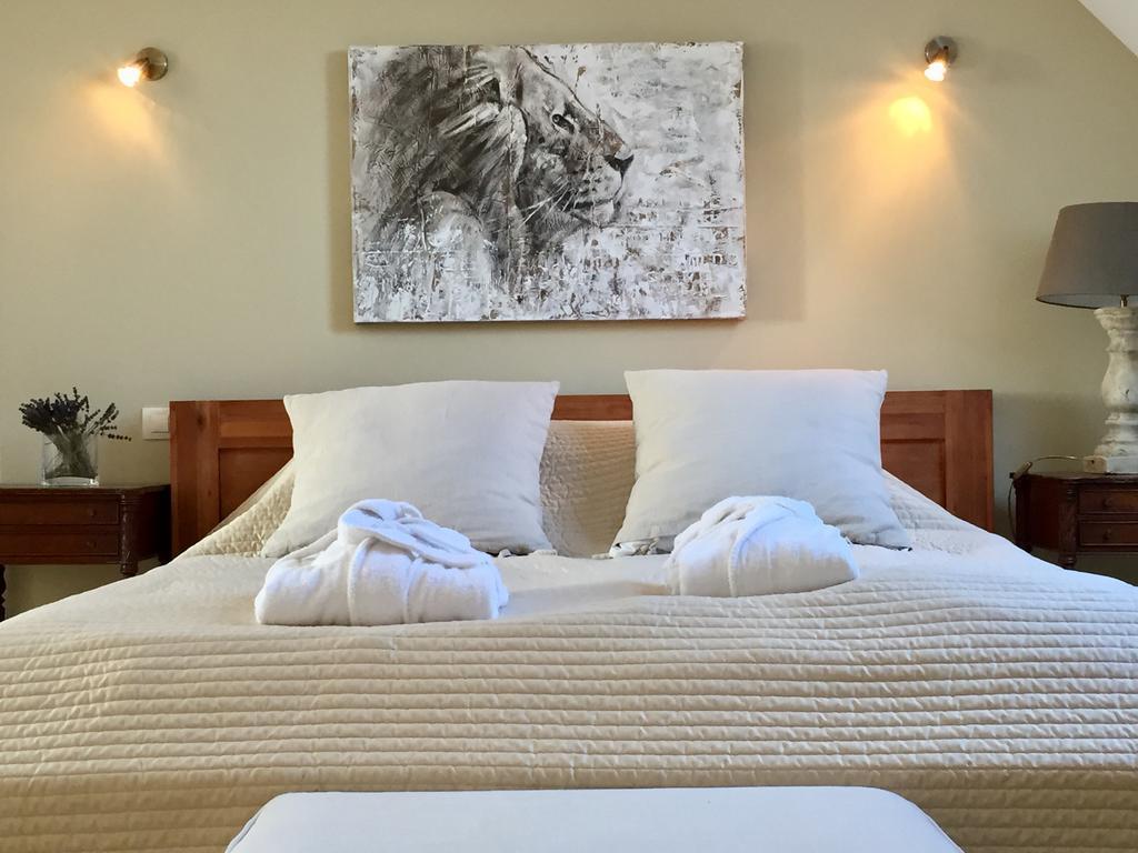 Liszkay Borkuria Hotel Monoszlo Ngoại thất bức ảnh